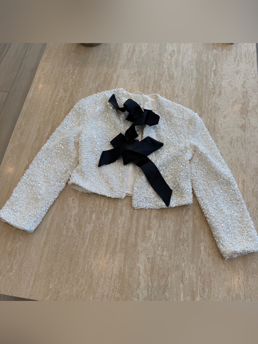 H&M White women’s Tie Front Bow Sequin Cropped Jacket